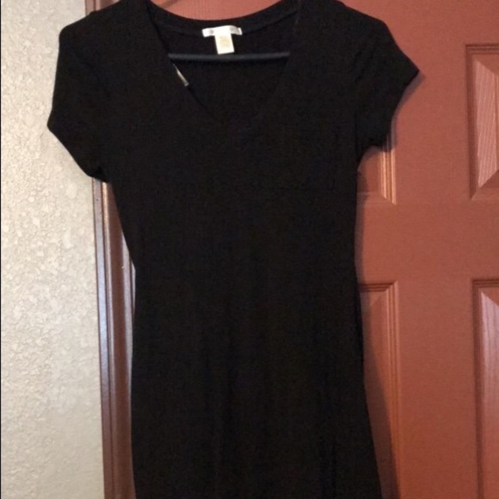 Black v-neck dress
